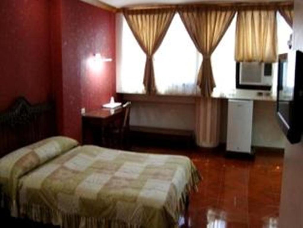 Pearlmont Hotel Cagayan de Oro Room photo